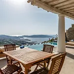 Mykonos Divino Tourlos