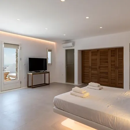 Mykonos Divino Apartment Tourlos