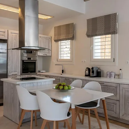 Mykonos Divino * 图罗斯