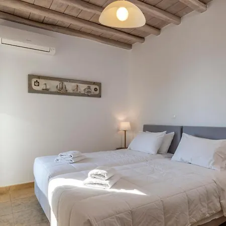 Mykonos Divino *