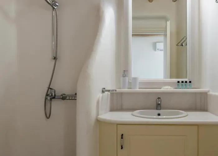 ميكونوس ديفينو شقة